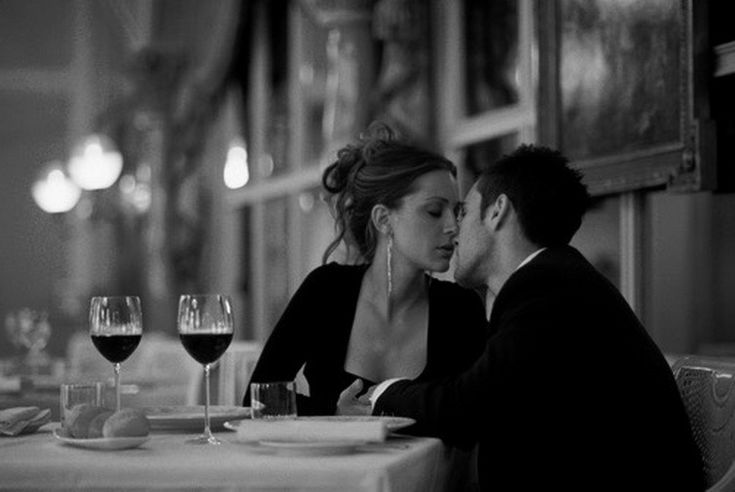 services page dinner date escort services